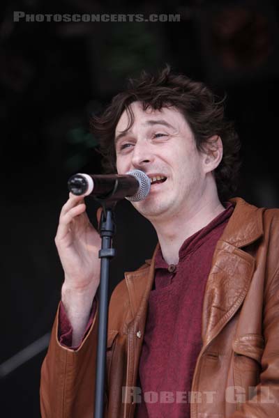 LOIC LANTOINE - 2006-04-02 - PARIS - Place de la Republique - 